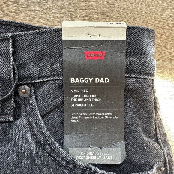 NWT Levi's Baggy Dad Jeans Mid Rise Straight Leg Boot Barn Black 25 x 30 - Picture 9 of 13
